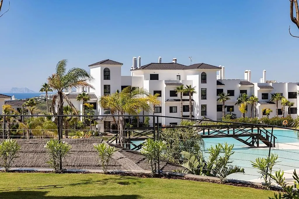 Ground Floor 4 Bedroom Apartment @ Estepona Hills!