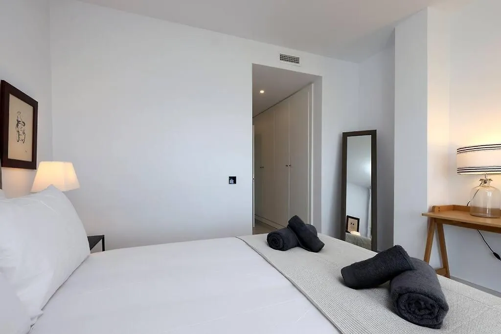 Ground Floor 4 Bedroom Apartment @ Estepona Hills!