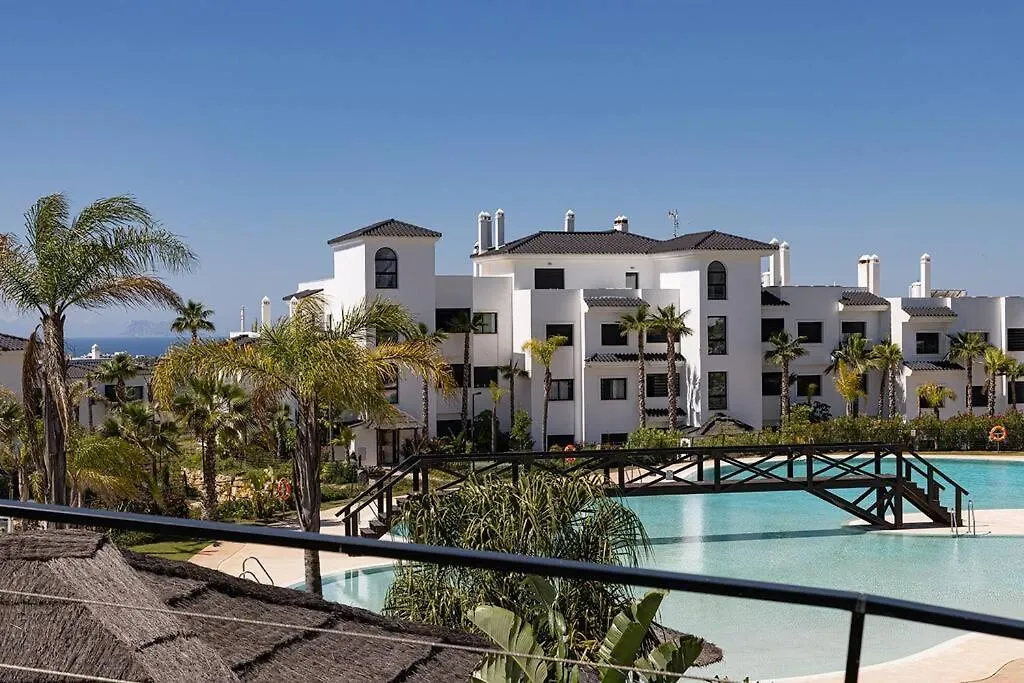 Ground Floor 4 Bedroom Apartment @ Estepona Hills!