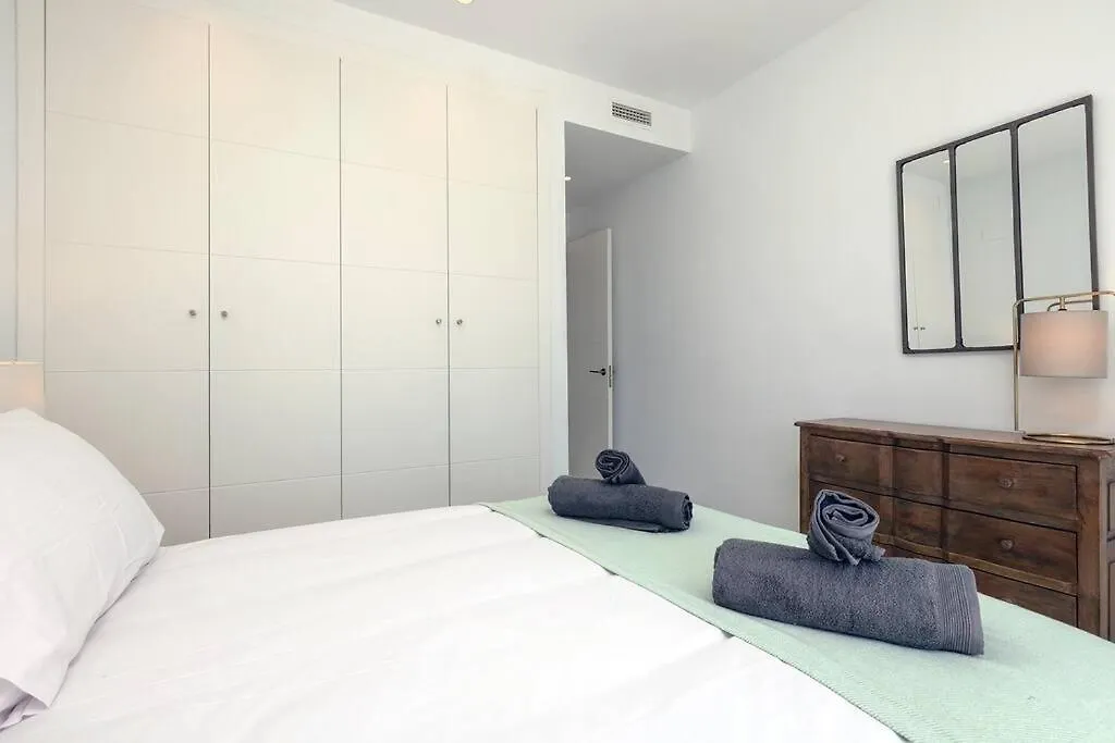 Ground Floor 4 Bedroom Apartment @ Estepona Hills!