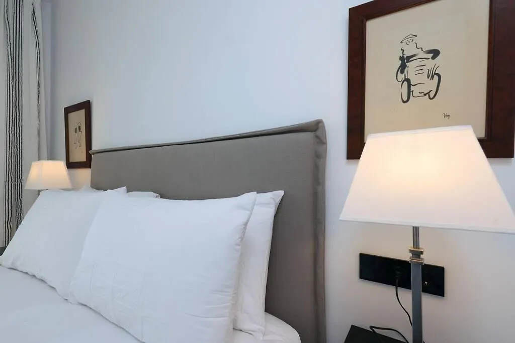 Ground Floor 4 Bedroom Apartment @ Estepona Hills!