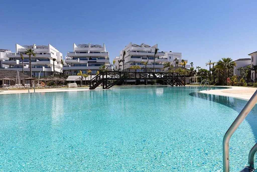 Ground Floor 4 Bedroom Apartment @ Estepona Hills! 0*,