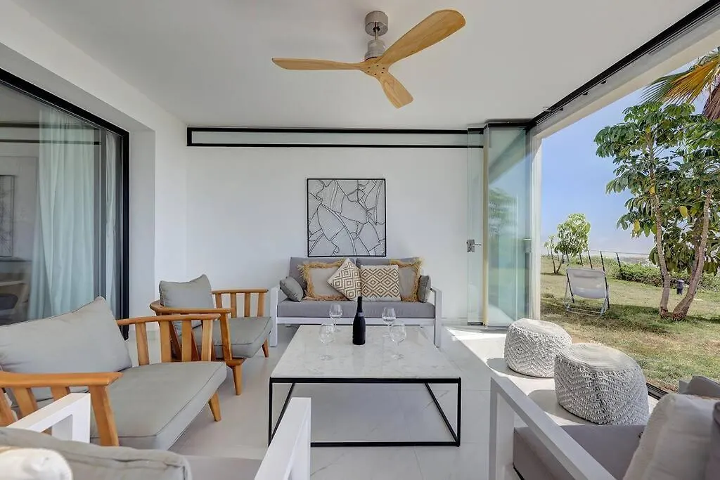 Ground Floor 4 Bedroom Apartment @ Estepona Hills!