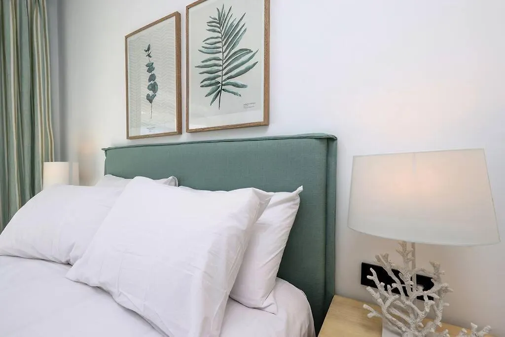 Ground Floor 4 Bedroom Apartment @ Estepona Hills!